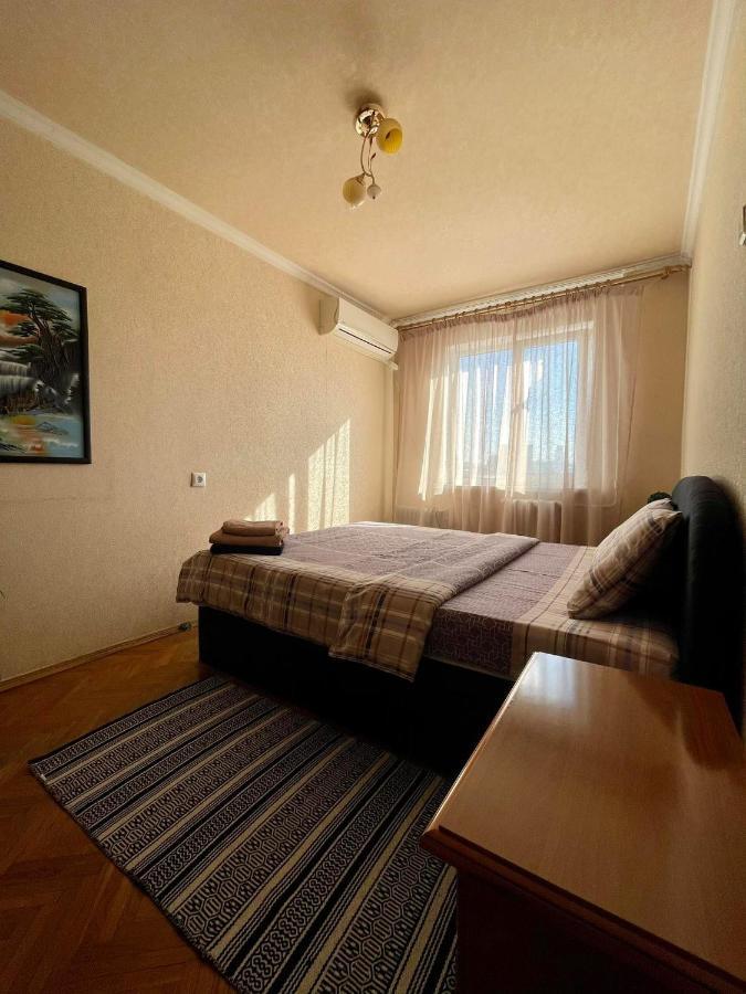 Comfortable One Beds With View For Independent Sqr Апартаменты *