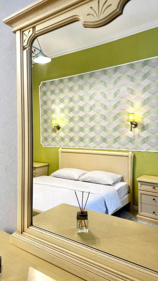Comfortable One Beds With View For Independent Sqr Апартаменты *